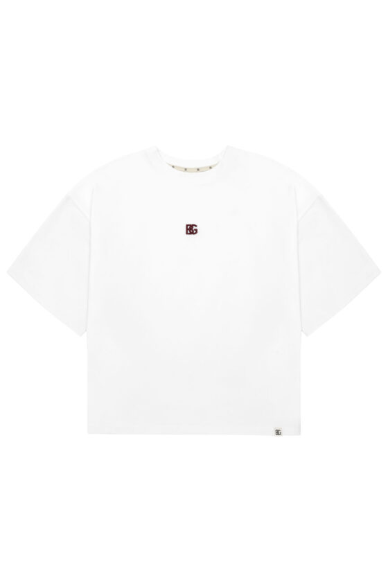 T-shirt damski oversize z haftem BG DRAPE – biały z czekoladowym haftem